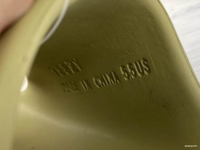 'Resin' FX0494 Slides Yeezy Adidas 0802